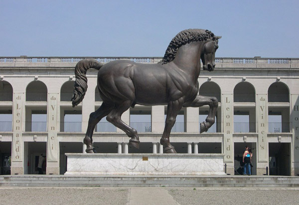 Leonardo da Vinci equestrian-sculpture
