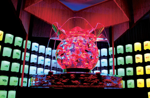 Milan_Art-Aquarium-a-Tribute-to-Japanese-Culture