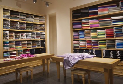 Valli_Fabrics_Interior_Boutique
